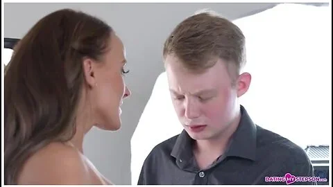 Stepmoms Secret Confession - S1:E5
