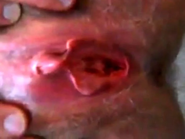 girl shows tit, swollern clit and perfect pussylips for cum