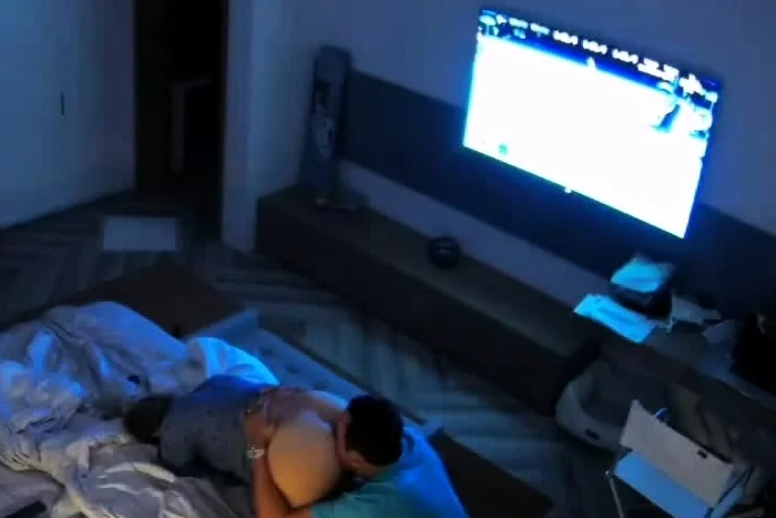 Hidden camera saw live sex to the delight of security guards