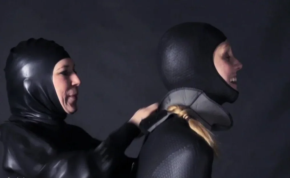 Amateur MILFs doing BDSM