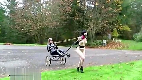 Ponygirl pull the carriage of mistress