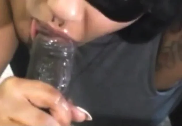 freak hoe eatin dicc like a pro