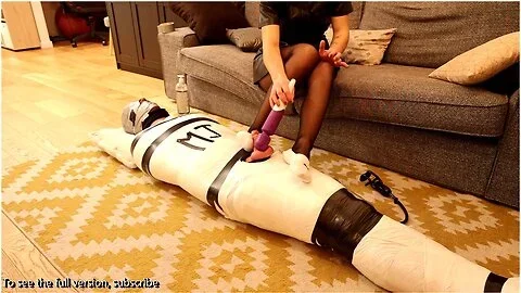Verified Amateurs - Jeux De Frustrations En Chaussette Et Collant Et Orgasme Ruine Pour Cet Esclave Attache. Maitresse J