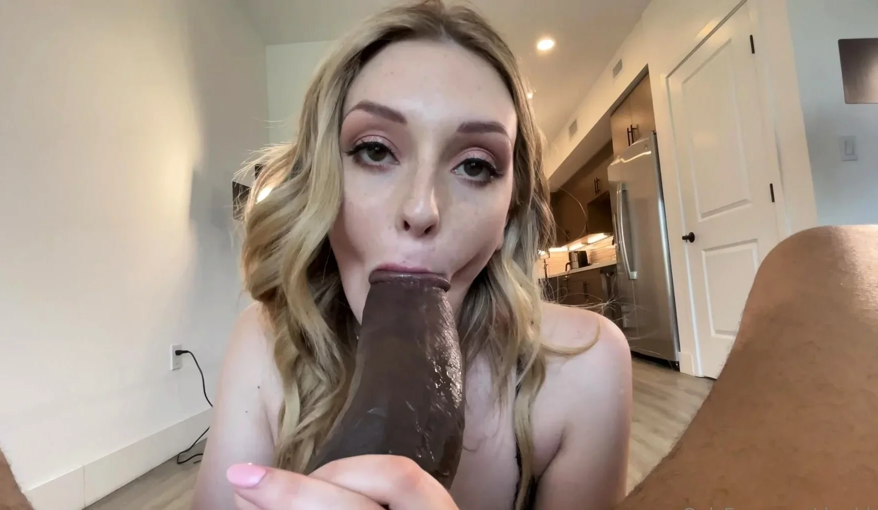 Great ass blonde blowjob and fucking POV
