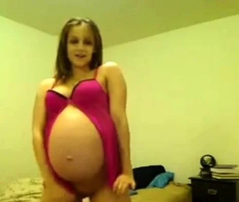 Pregnant Webcam Girl