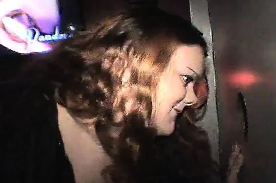 Curvaceous gloryhole nympho Mary welcomes a heavy cumload on her face