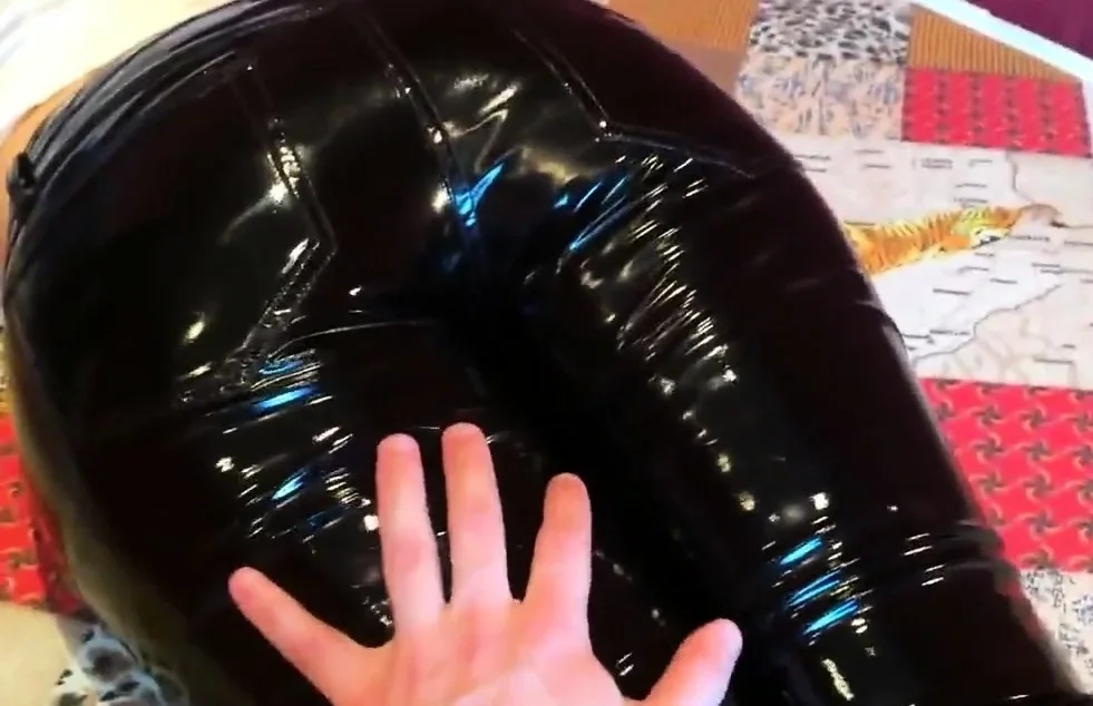 Squeezingmy  ass in shiny vinyl pants