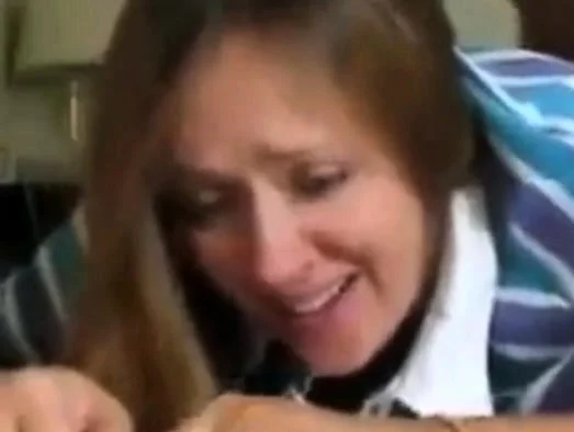 Mom's first time crying Anal