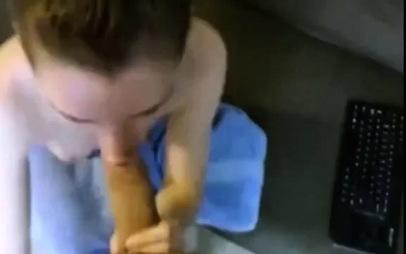sexy teen bj in jeans