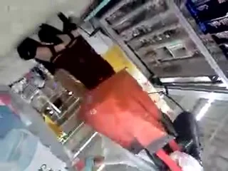 upskirt in hipermarket