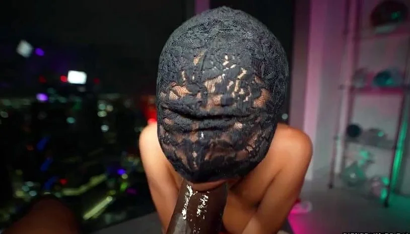 Juicy Joss - She Need To Put In Work To Keep This Job