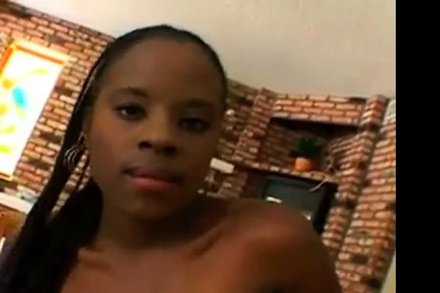 young black chick sucking cock