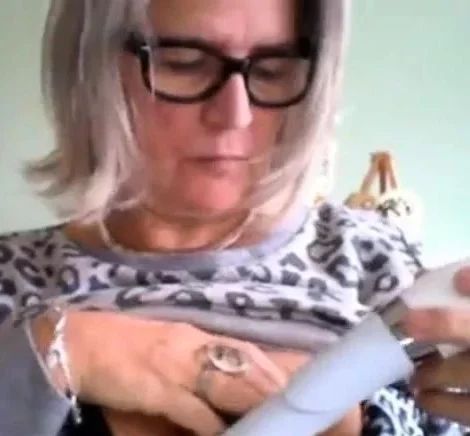 granny abuela tetonaza