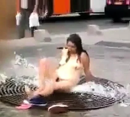 PELADA NA RUA