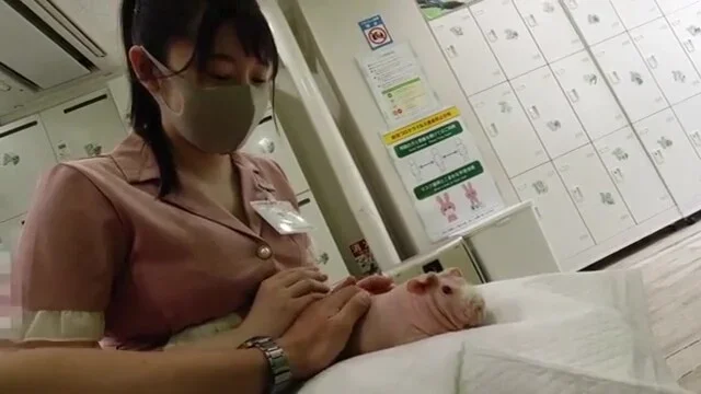 清楚系Gカップ巨乳美女が仕事終わりにパンティ越しオマンコ愛撫でウットリ！
