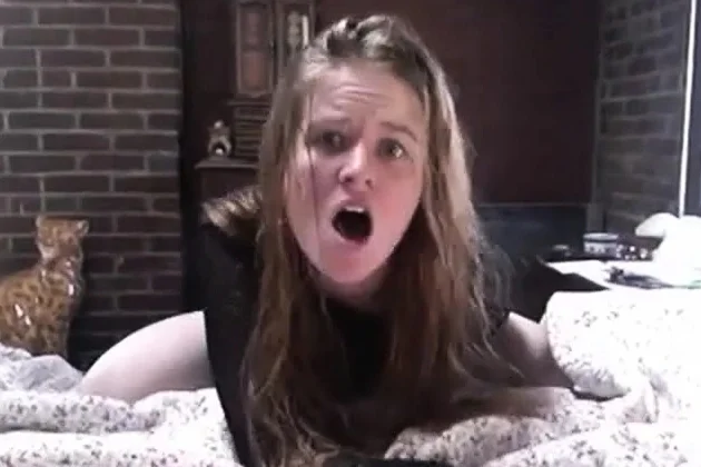 Blonde webcam masturbation