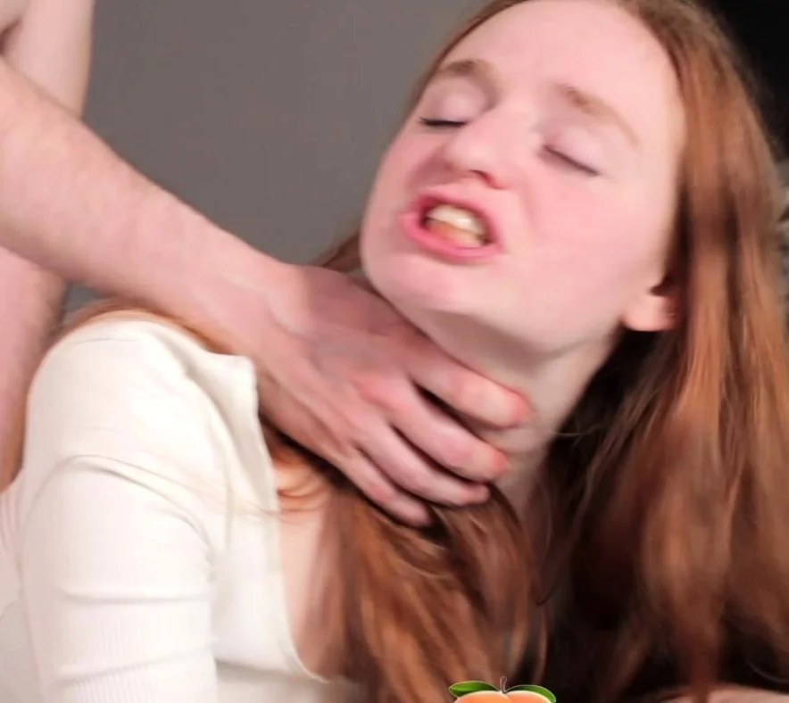 Amateur blondes pov blowjob and hardcore fun with lucky dude