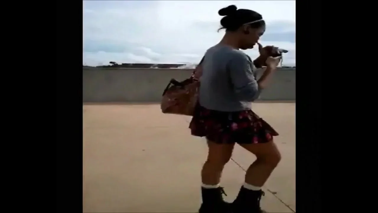 upskirt