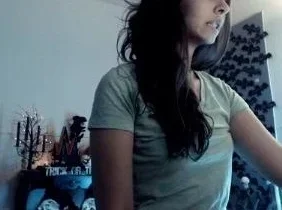 Webcam brunette solo masturbation