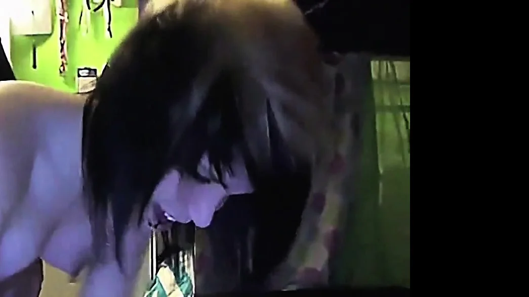 very cute teen emo girl fucks on webcam twinkleage18 HD