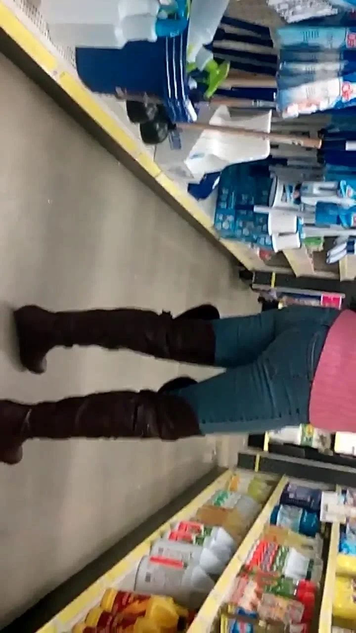 older white lady firm butt