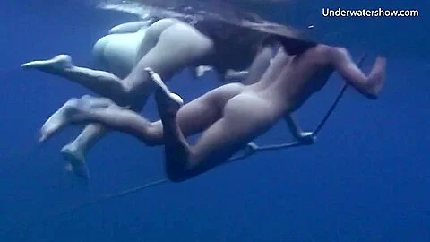 Hot Babes Get Horny In The Sea And Touch Bodies