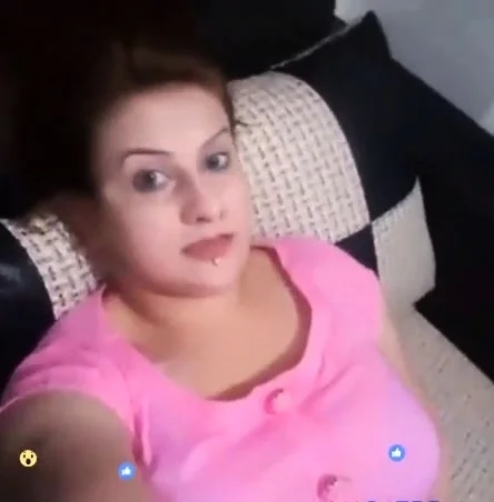 Desi Paki House girl FaceBook Live Big Boobs