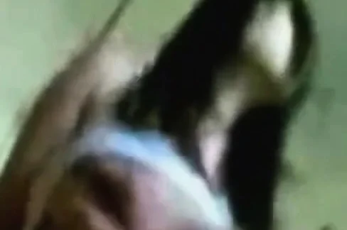 Hermosa tetona mamando y montando una verga!