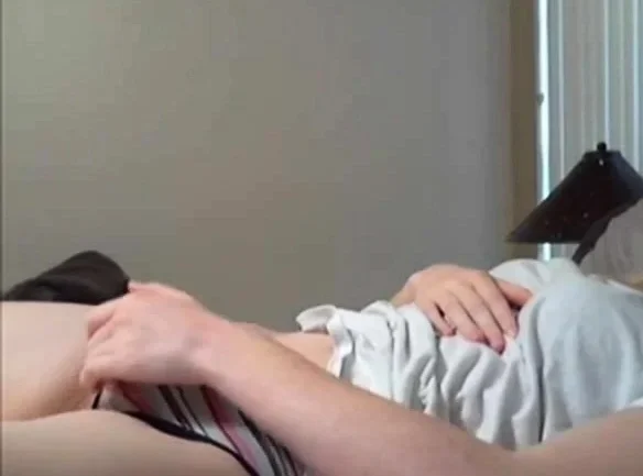 Sweet Girl masturbates