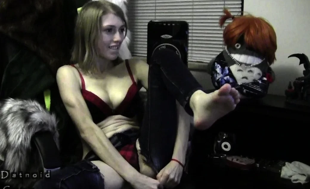 Close up Of Teen Masturbating