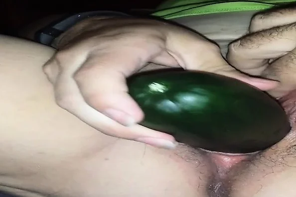 Great close up toying act