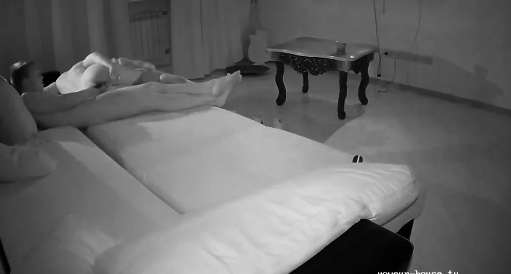 Hot amateur hidden cam