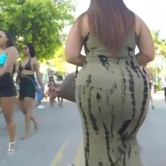Phat asses