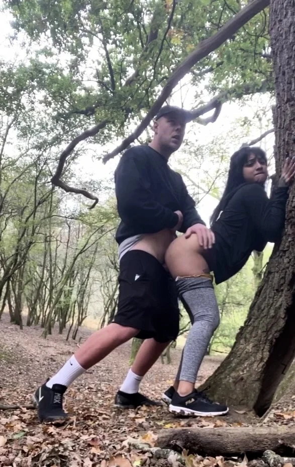 Amateur brunette fucked hardcore
