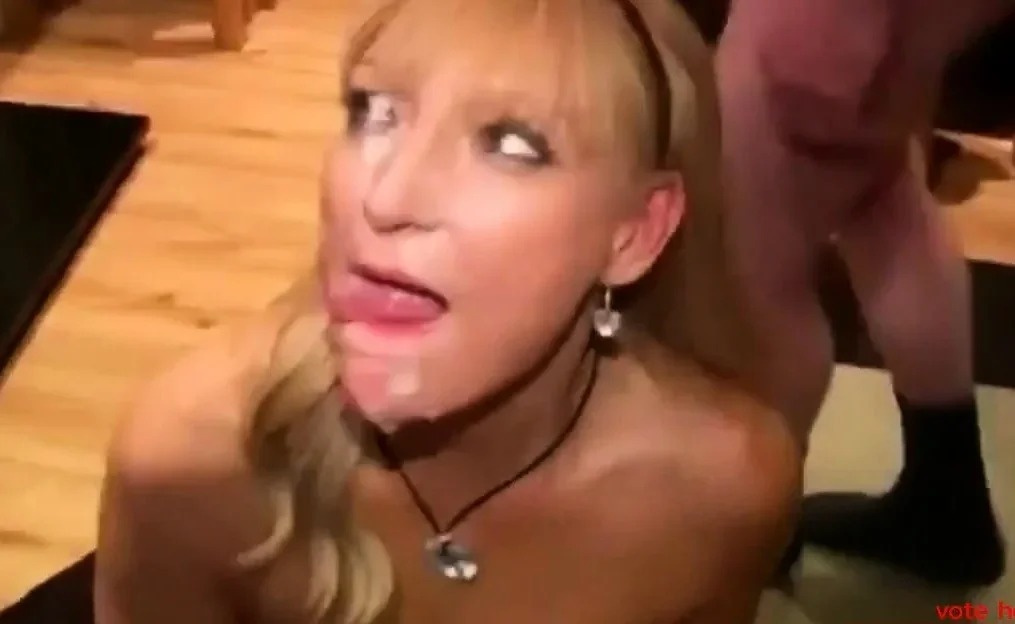 Dirty English slut - Bukkake party 03