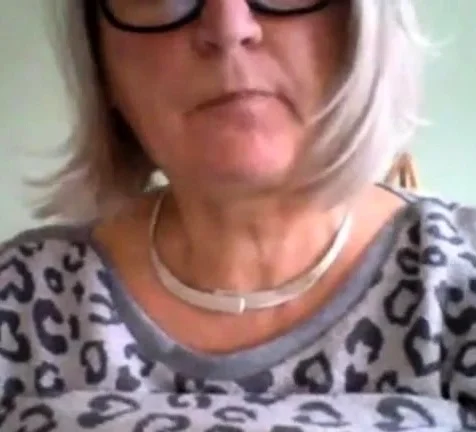 granny abuela tetonaza