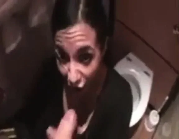 Oldham paki girl ruksana suck and cum on face