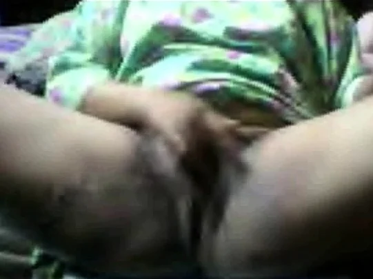 Malaysian slut masturbating webcam