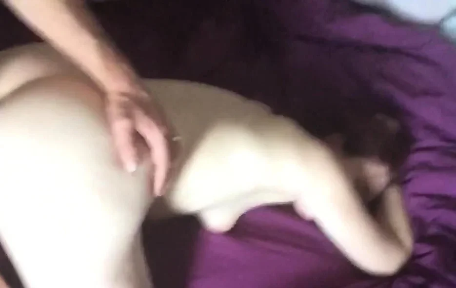 Fun loving amateur couple sex session on camera