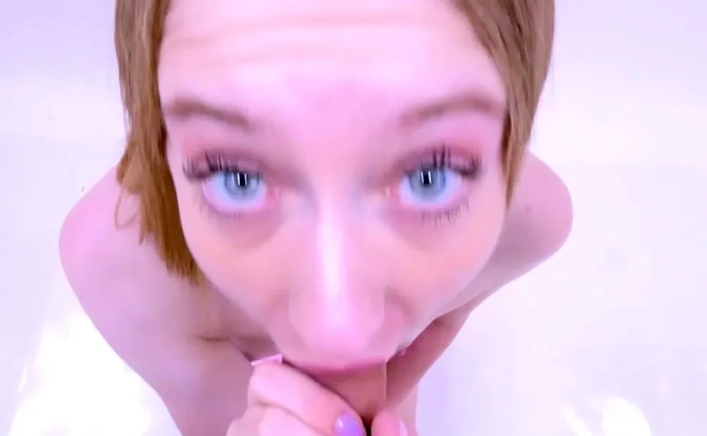 Teen gets fucked by Producer to be model at her audition