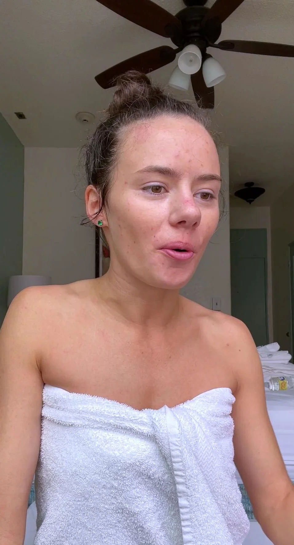 Amateur blowjob close up