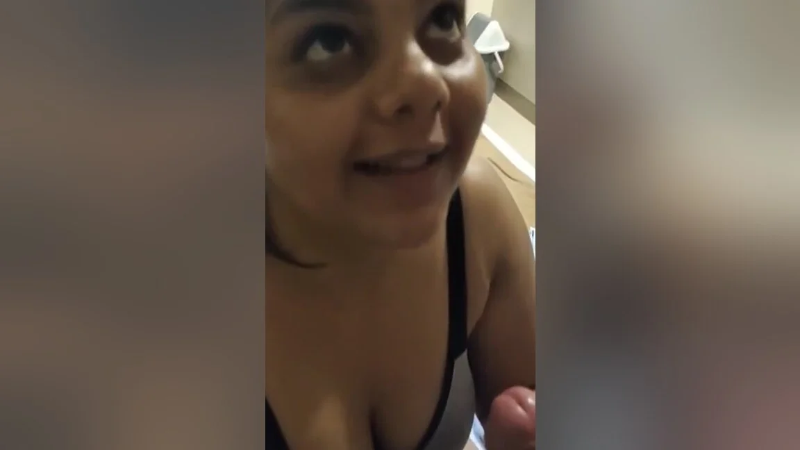 Deep Throat Big Cock Suck In Hotel Room