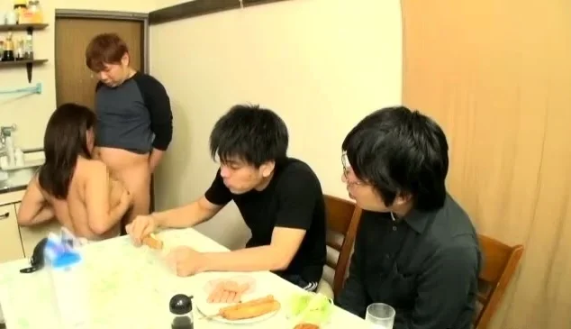 Omege japanese girl with big boobs on cams