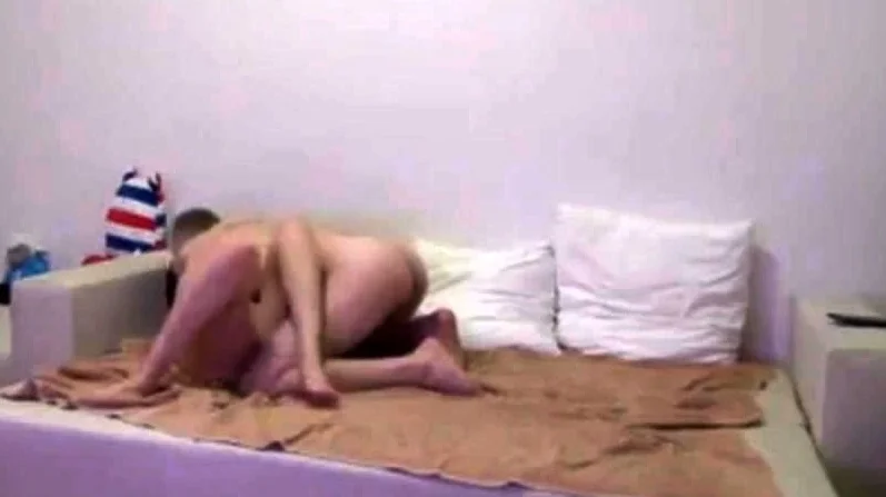 Homemade friend fuck girl in asshole