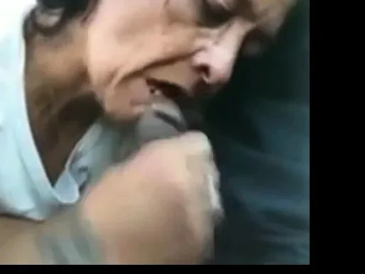 Women Rushing On Cumming Cocks