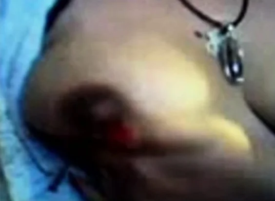 arab girl on webcam   with big boobs 3