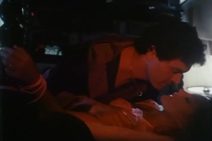 Love Scenes (1984) 5
