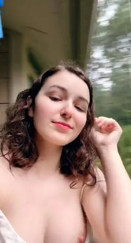 Hot amateur teen girl with big boobs toying pussy on cam