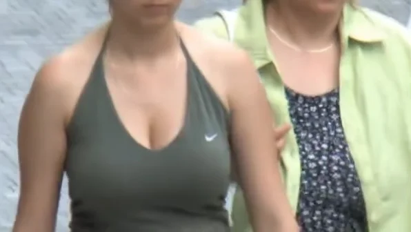 Candid - Busty Bouncing Tits Vol 5