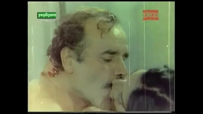 ZERRIN EGELILER SIKIS ORUSPUM ORGAZM OL KAZIM KARTAL